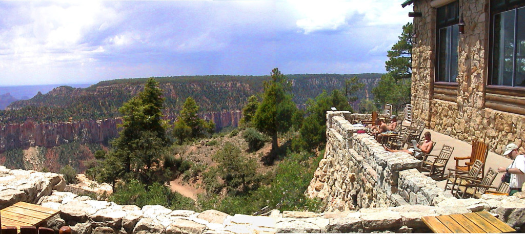 Grand_Canyon_view_from_Grand_Canyon_Lodge